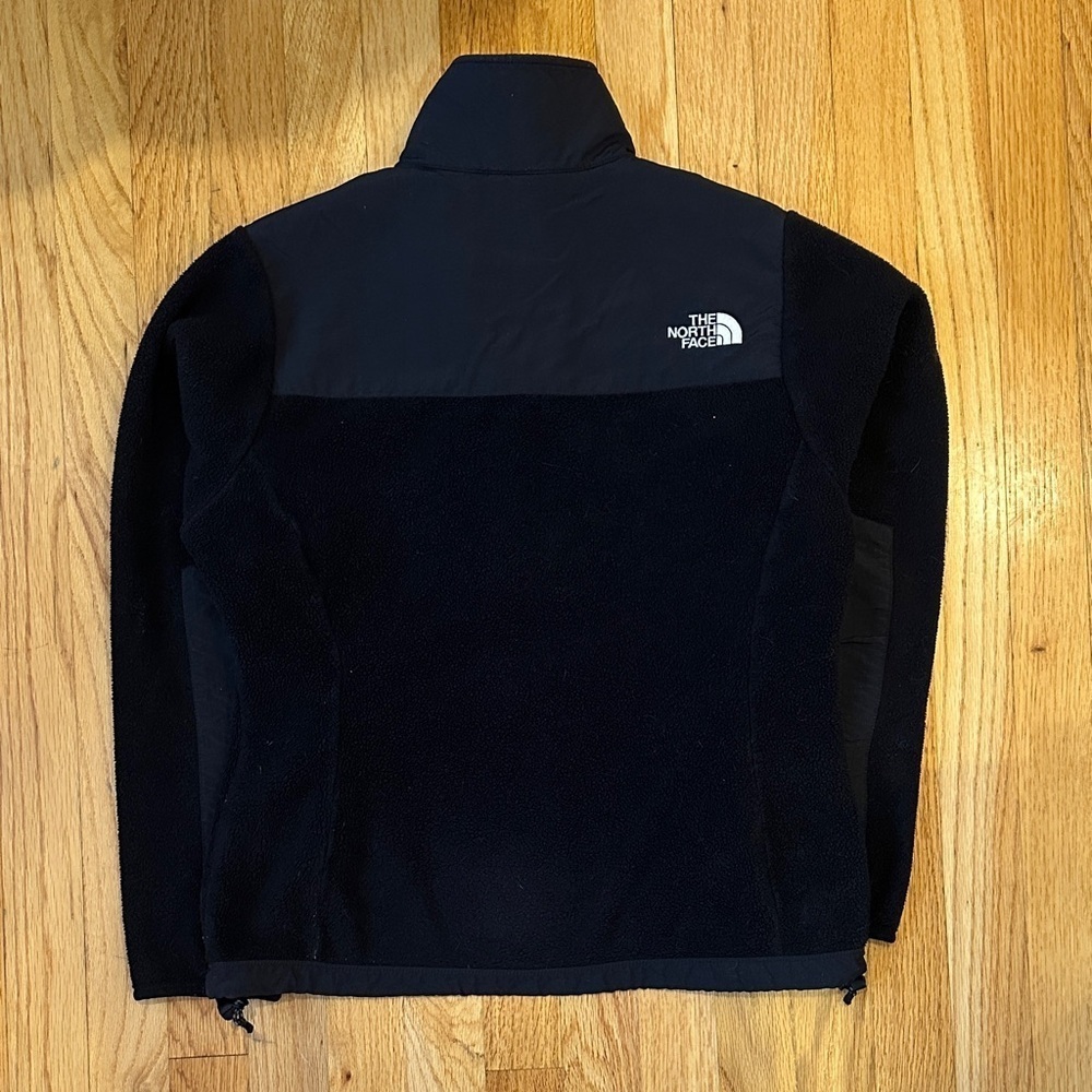 The North Face Women’s Black Performance Jacket - Picture 3 of 3